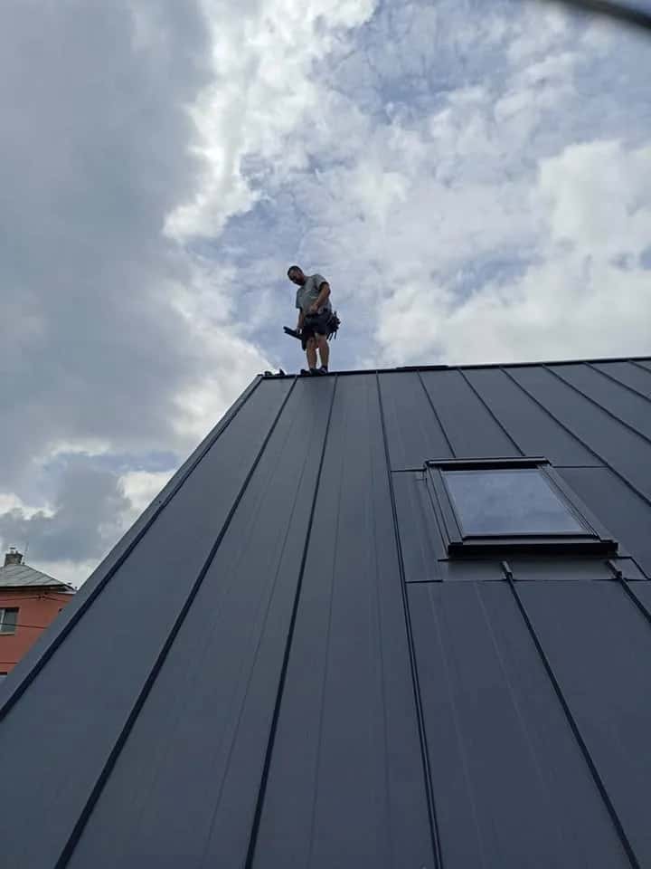 Bayreuth · šikmá střecha a klempířina